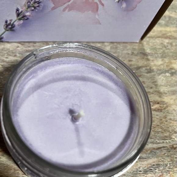 New Relaxcation Luxury Lavender bath and spa gift set - Picture 11 of 16